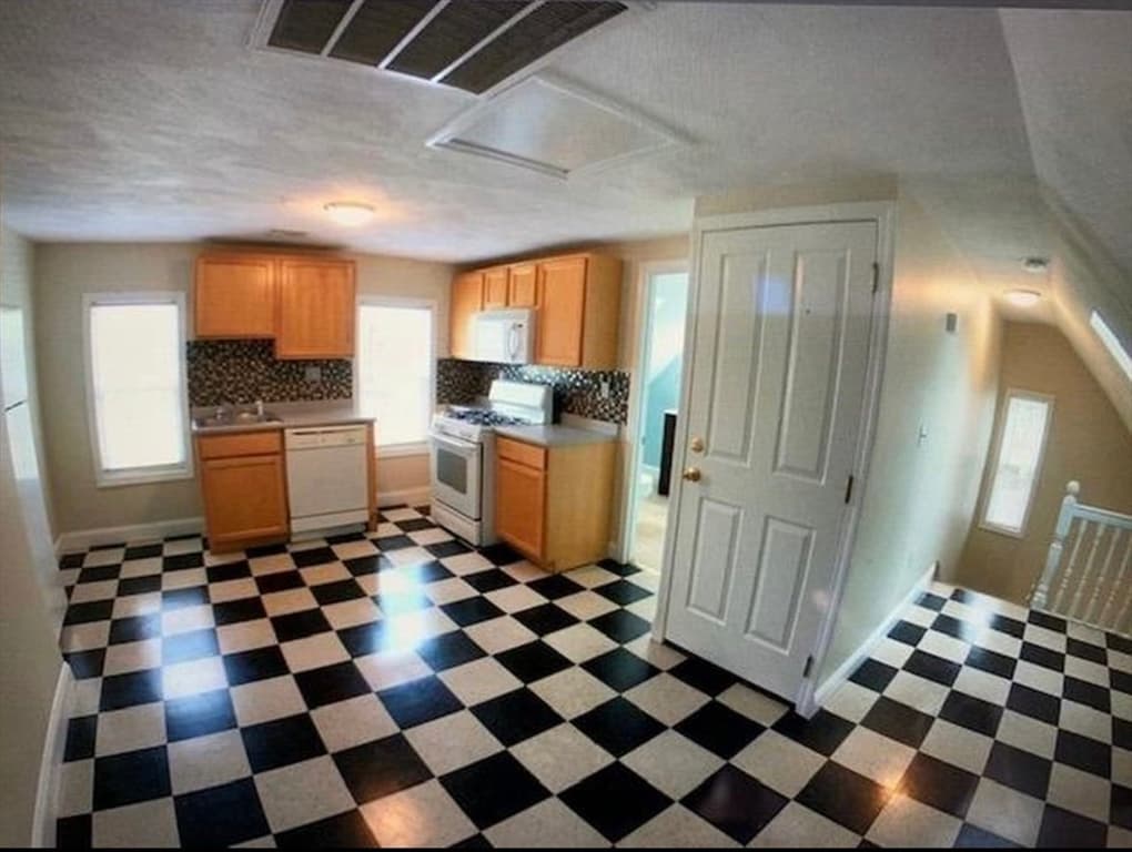 107 Medford Street #3 photo 2