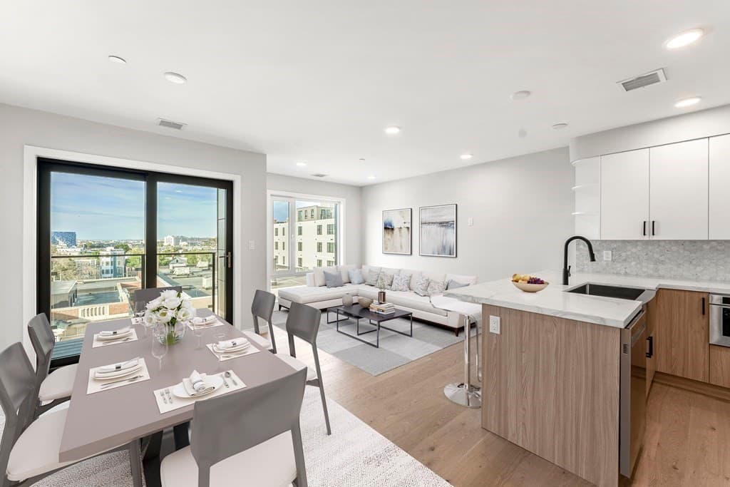 457 W Broadway #503 photo 5