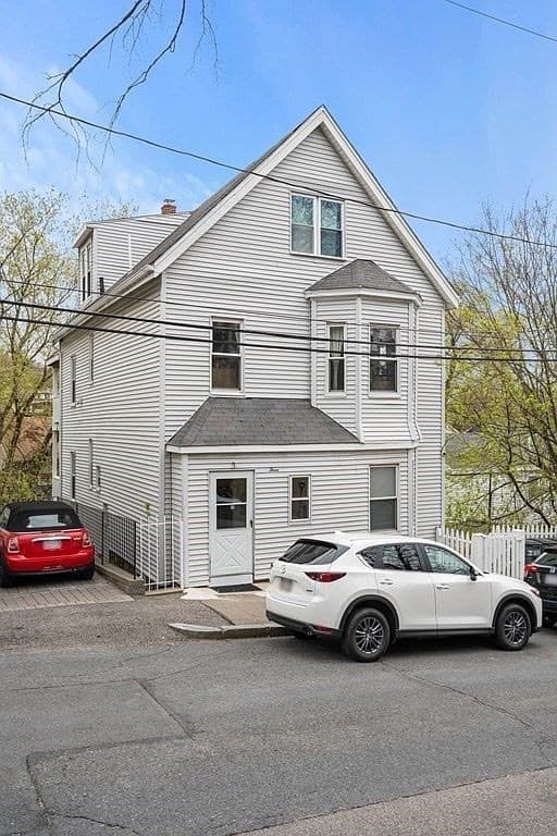 3 Nira Avenue #3