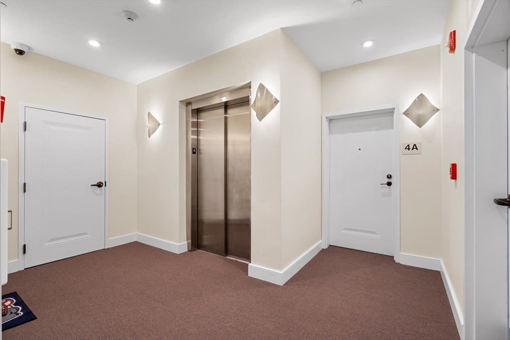 2491 Washington Street #2C photo 3