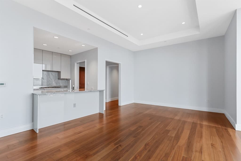 1 Dalton Street #3108 photo 2
