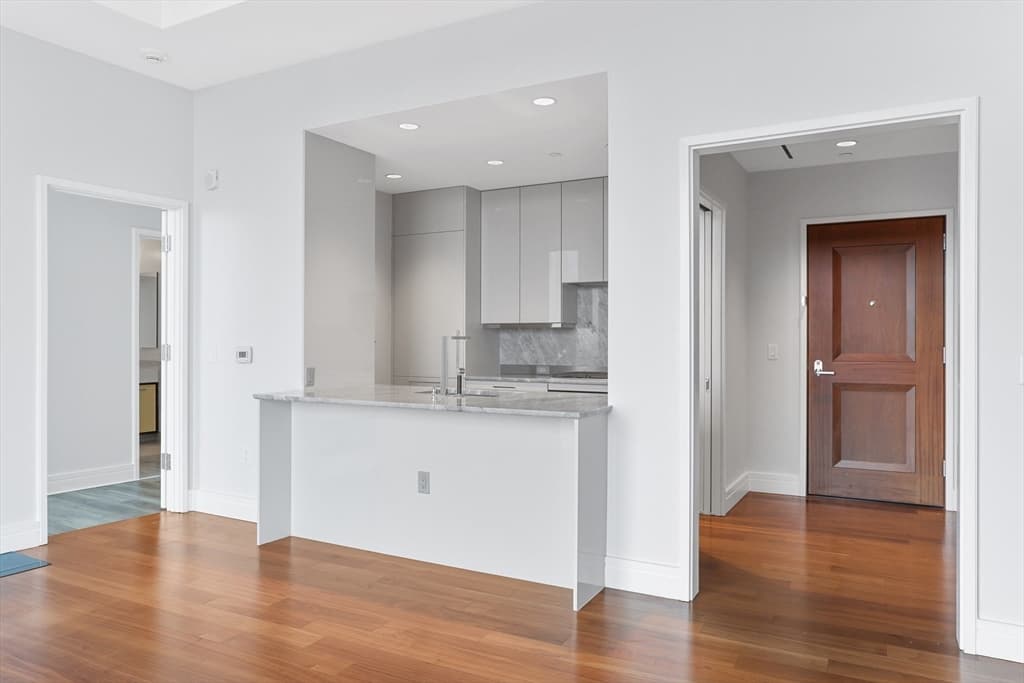 1 Dalton Street #3108 photo 5