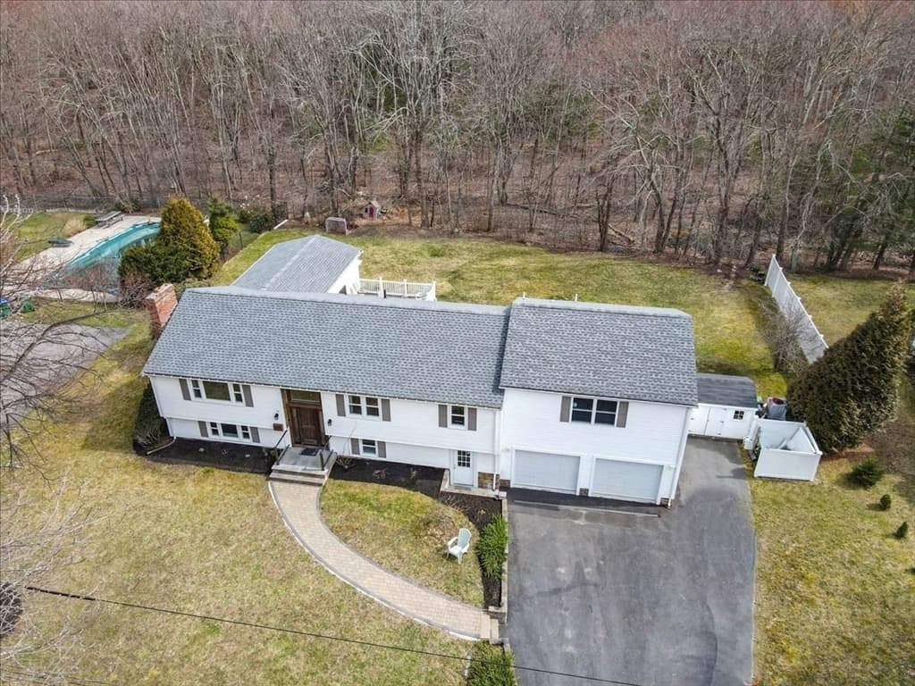 55 Stanford Drive