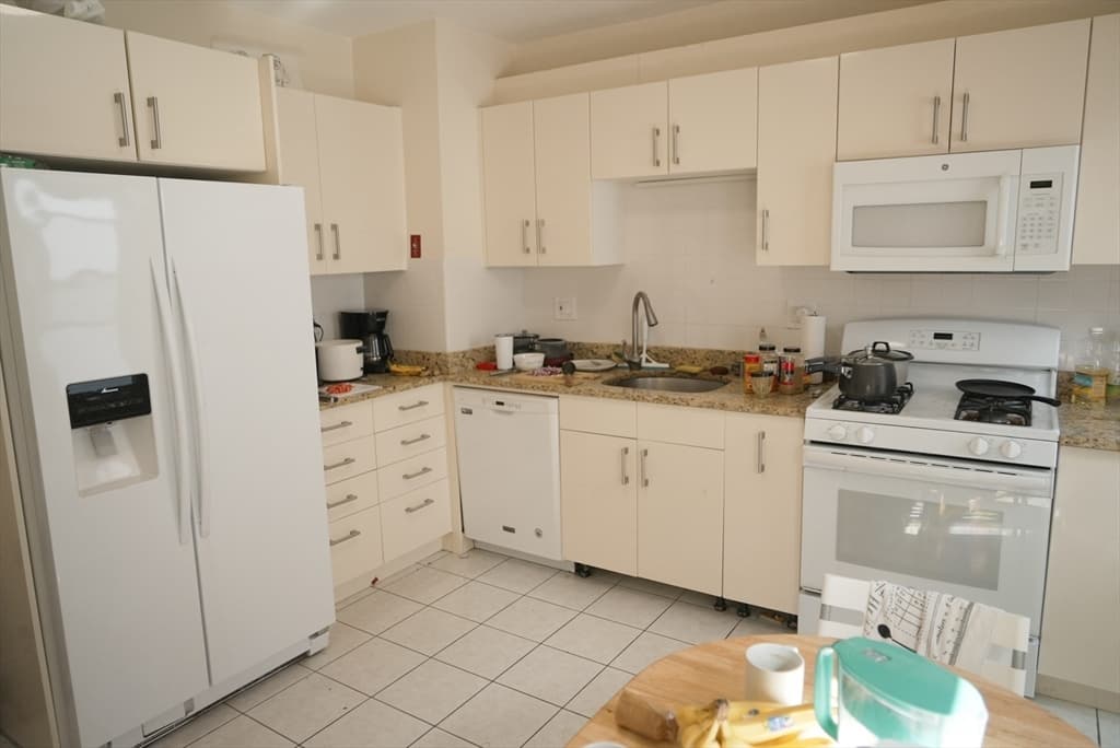 63 Fairbanks Street photo 3