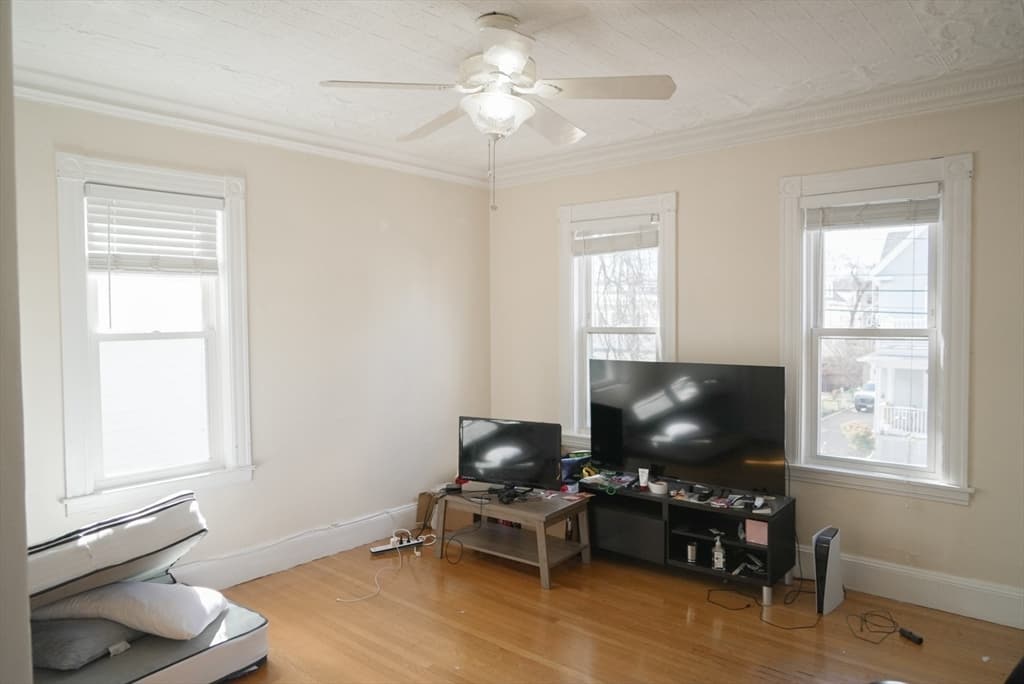 63 Fairbanks Street photo 5