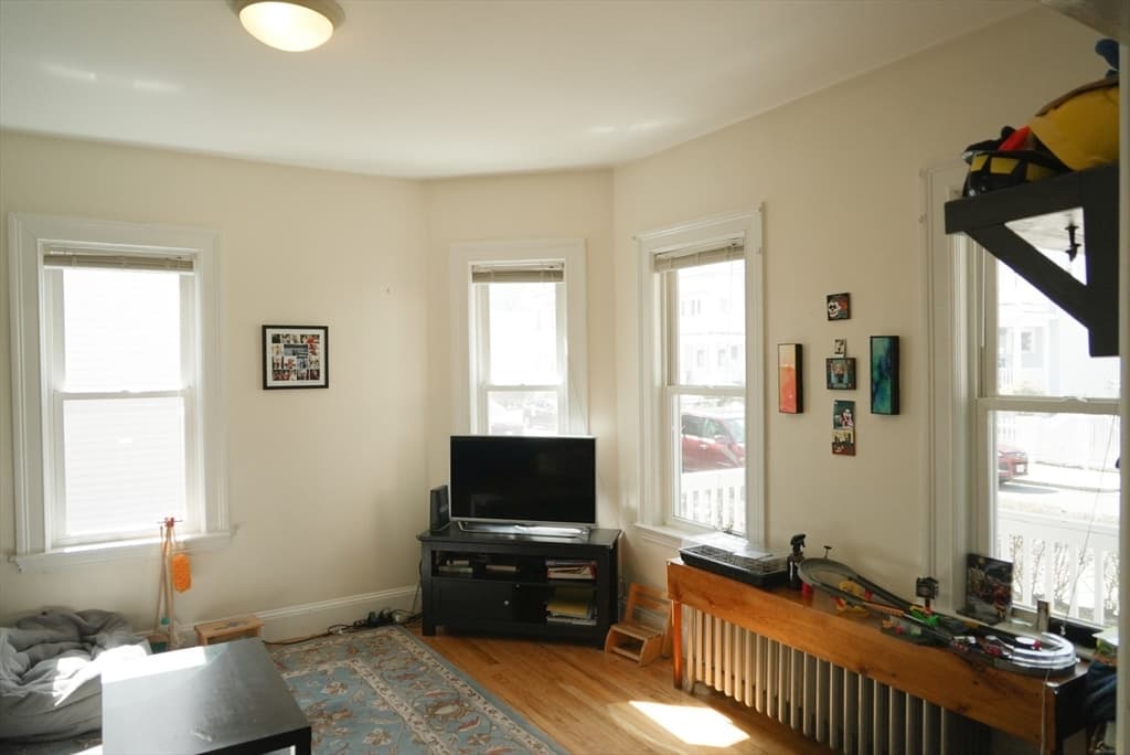 65 Fairbanks Street photo 4