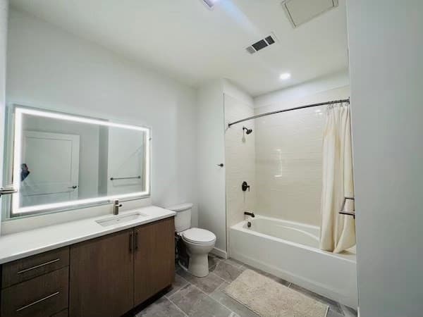 120 Commerce Way #420 photo 3