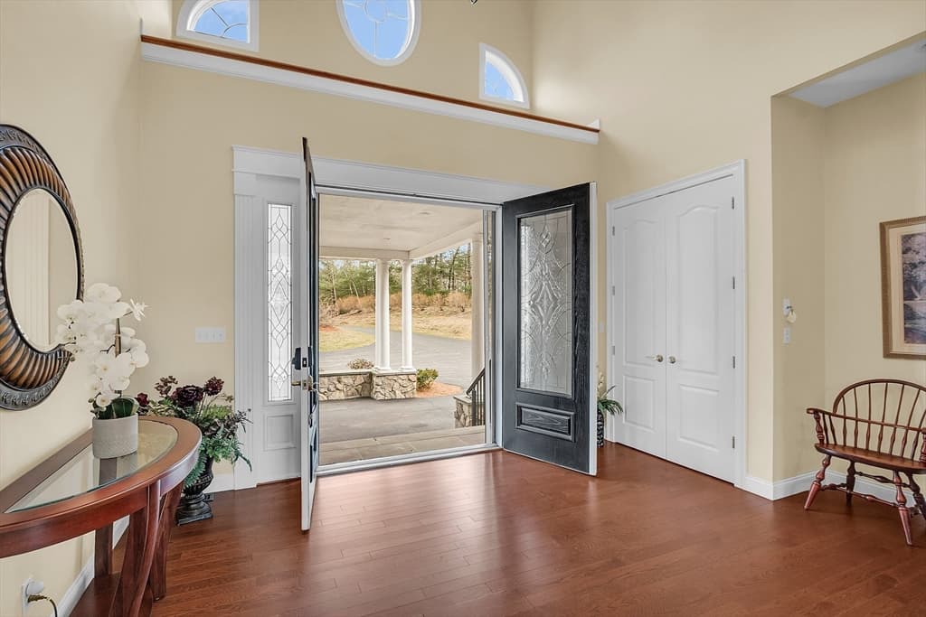28 Longmeadow Road photo 5