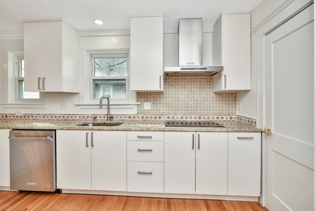 18 Waverley Street #18 photo 5