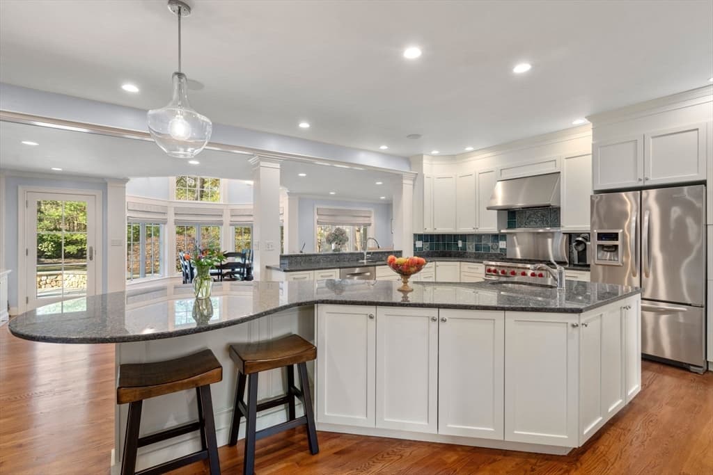 11 Davis Brook Drive photo 3