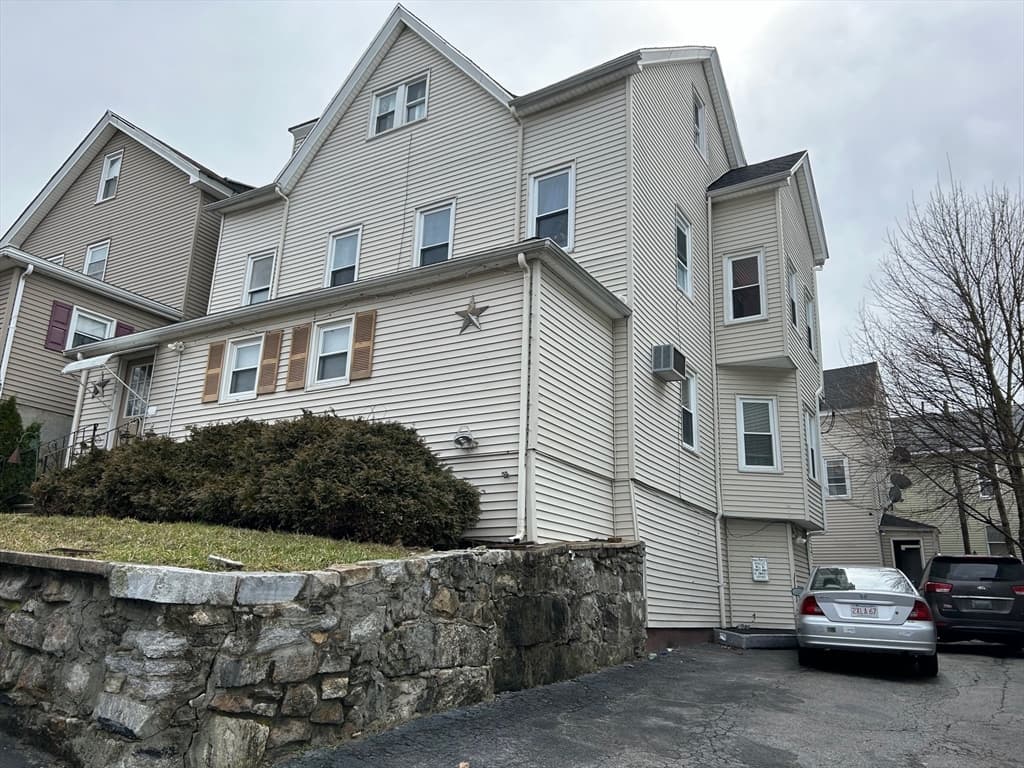 26-1/2 Jefferson St