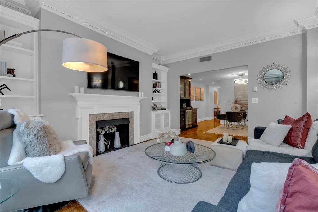 333 Commonwealth Ave #6