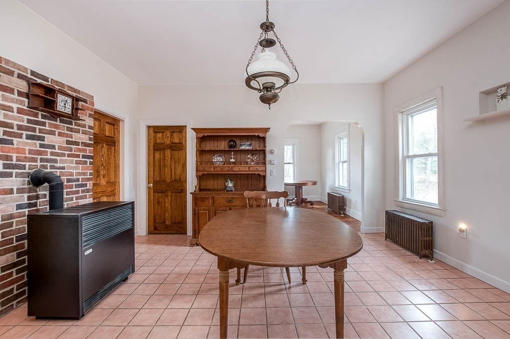 30 Sanger St photo 4