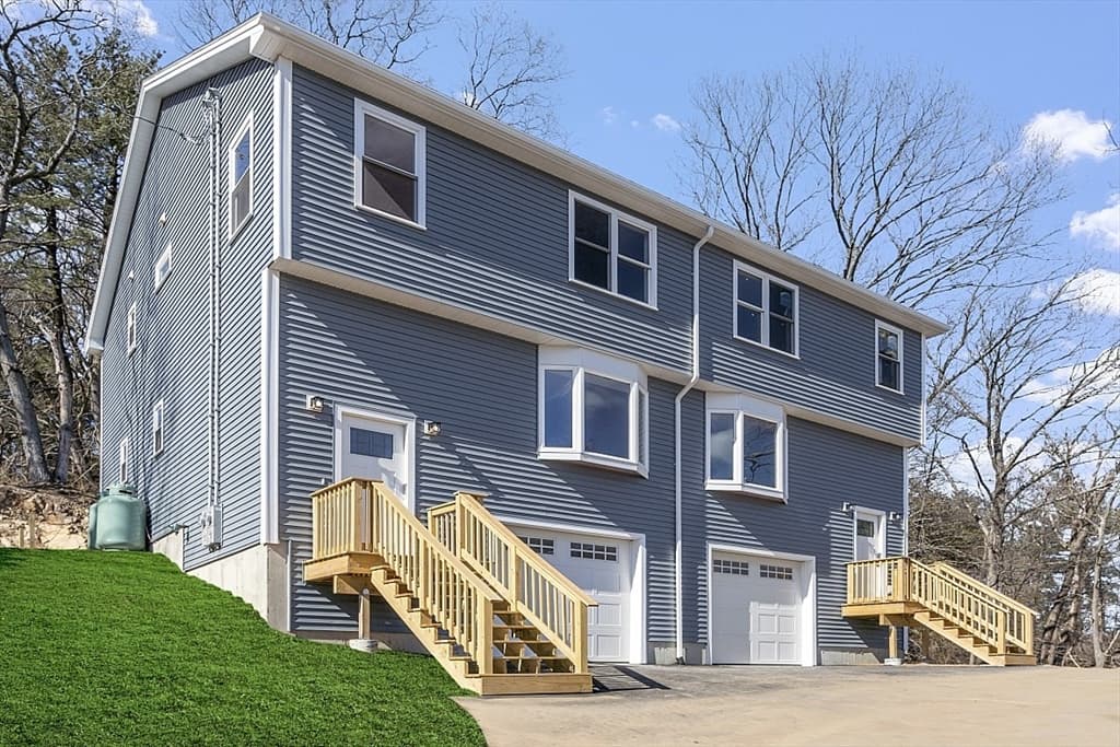 11 Glen Terrace #1 photo 2
