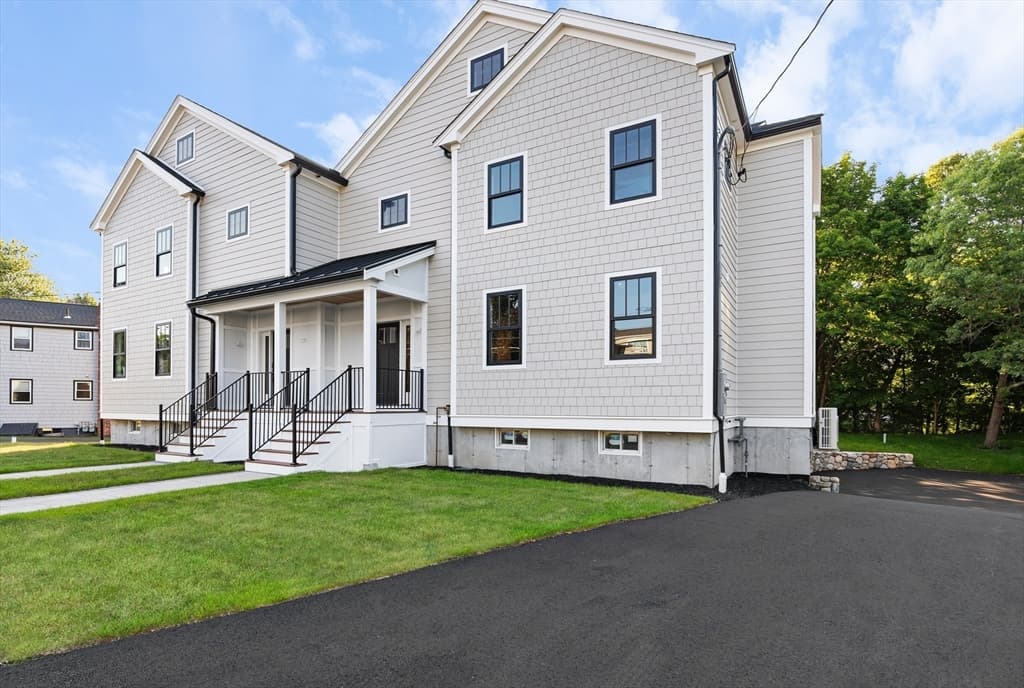12 Guild Rd