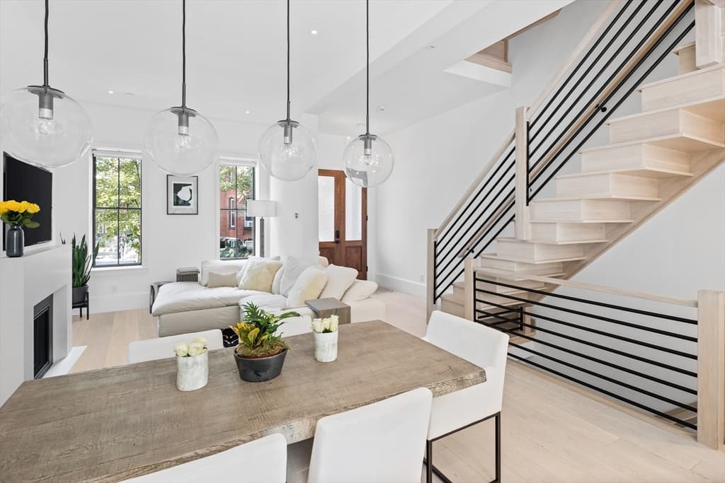 285 K St #1