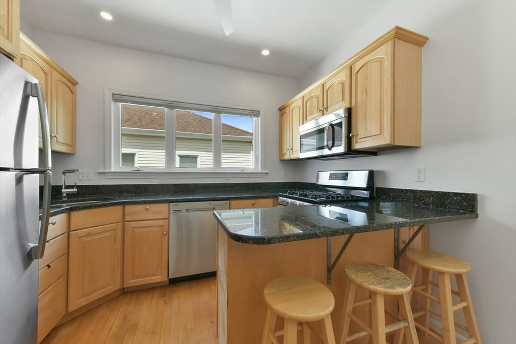 44-46 Pinkham Rd #2 photo 3