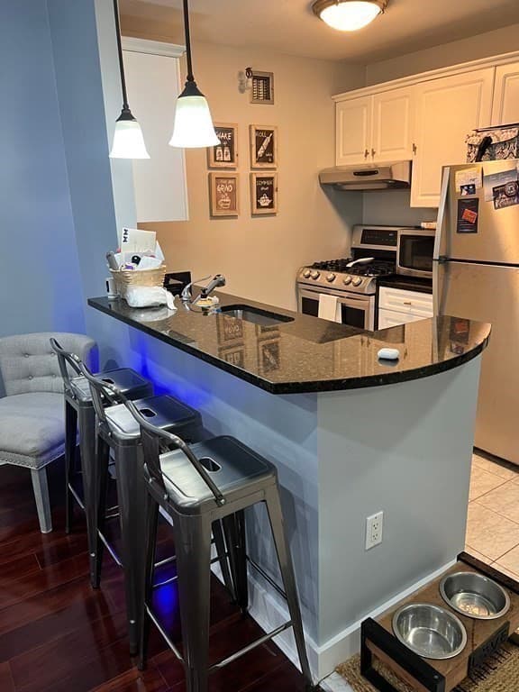42 8th St #5210 photo 2