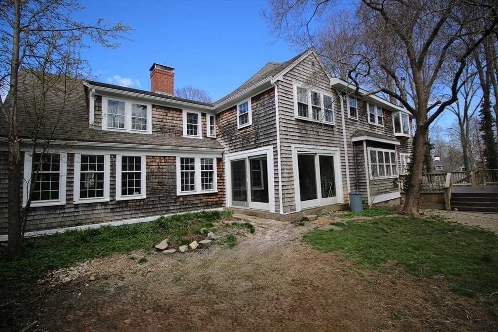 102 Beechwood Street photo 2