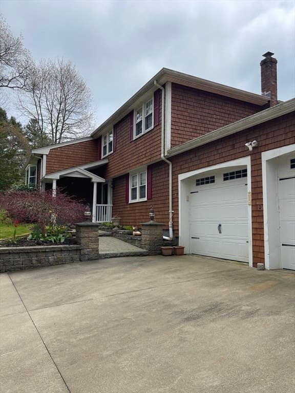 579 Long Pond Rd photo 2