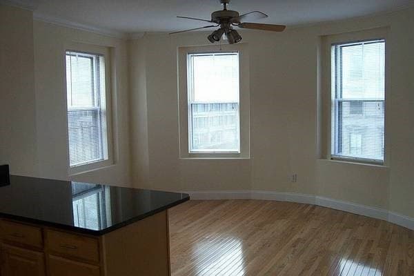 702 Massachusetts Avenue #3