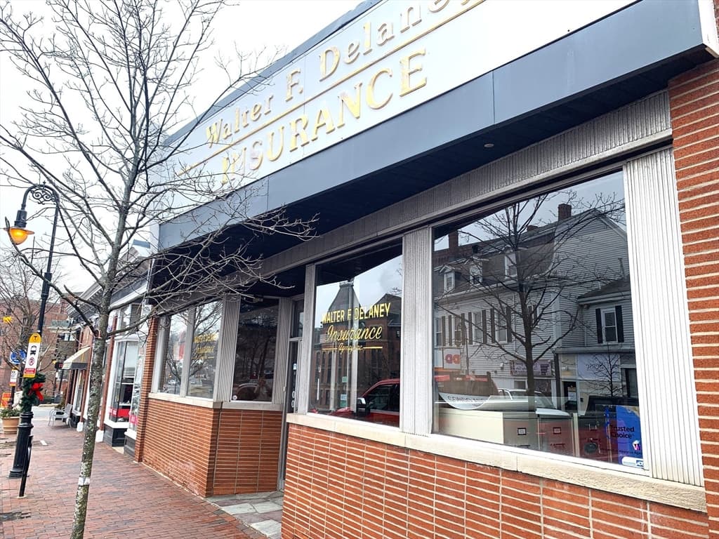 2287 Dorchester Ave