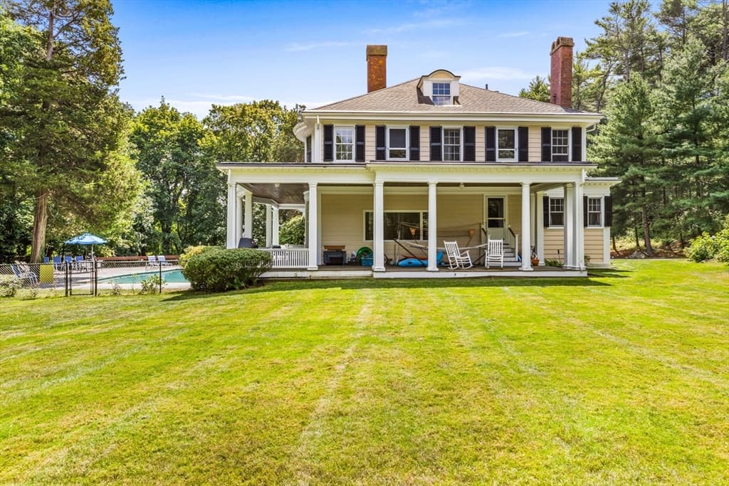 55 Summer St photo 5