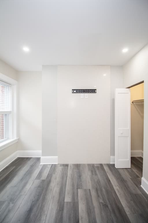 18 Walnut St #5 photo 3