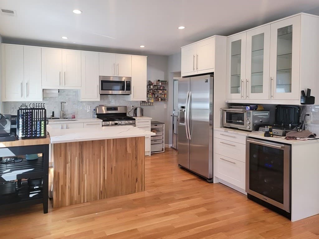 576 Lagrange St #576 photo 3