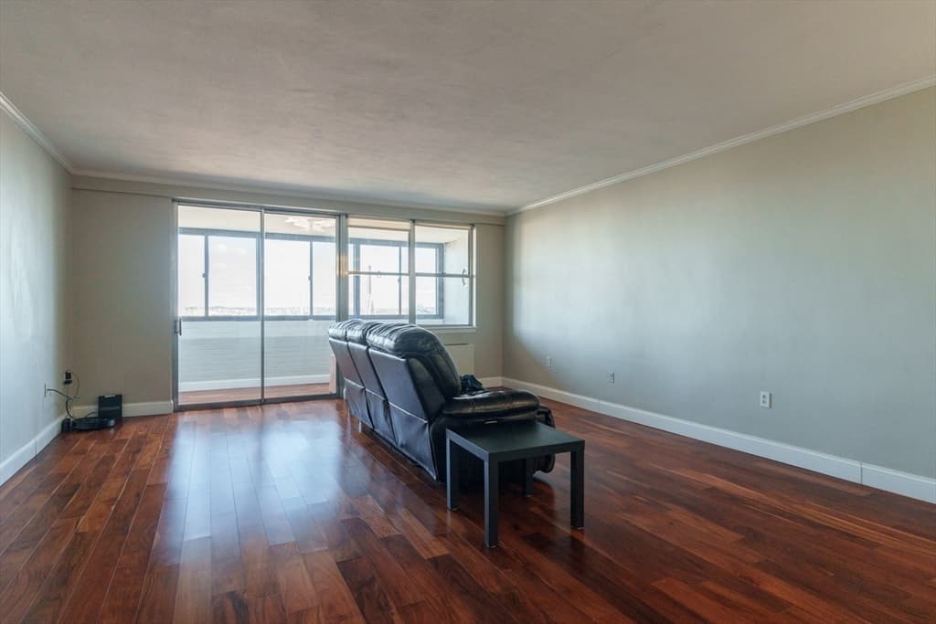 8 Whittier Pl #20A photo 2