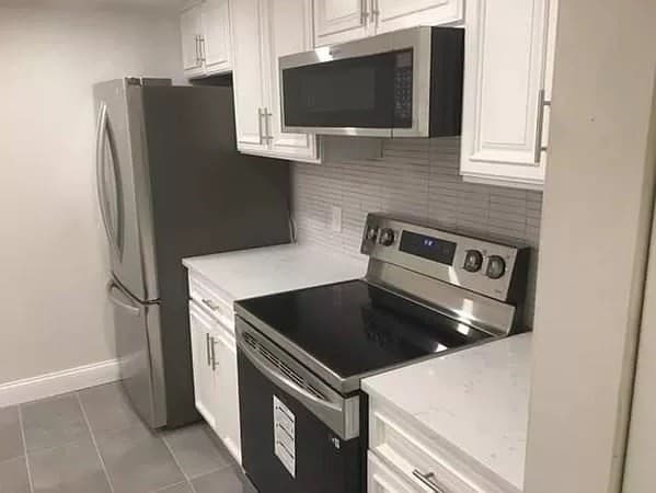 165 Cottage St #510 photo 3
