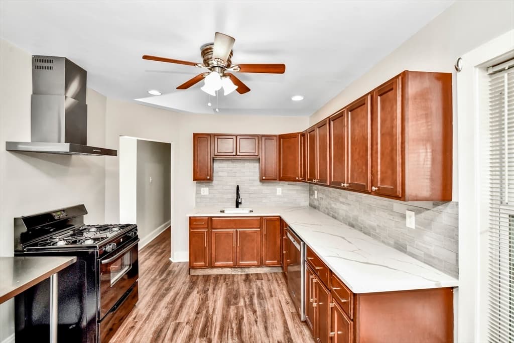 3 Dunlap St. #1