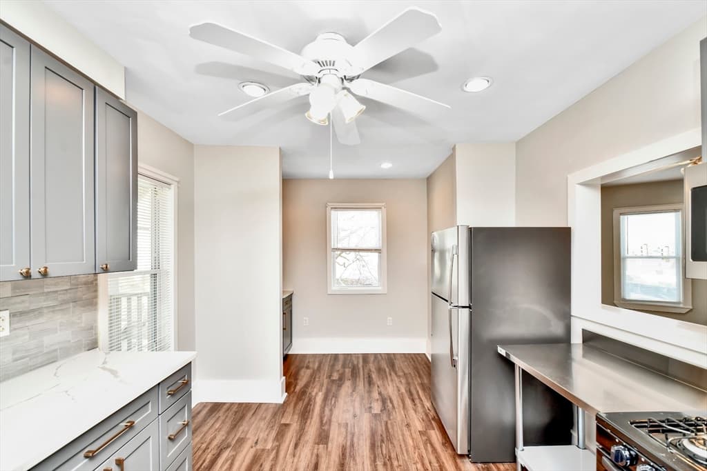 3 Dunlap St. #2 photo 2