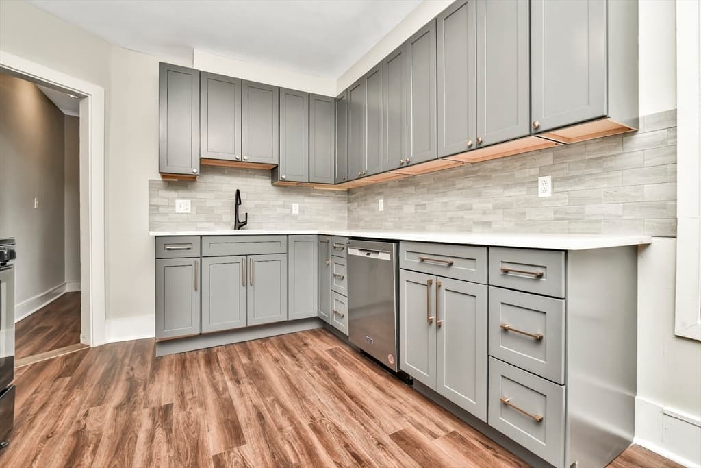 3 Dunlap St. #2