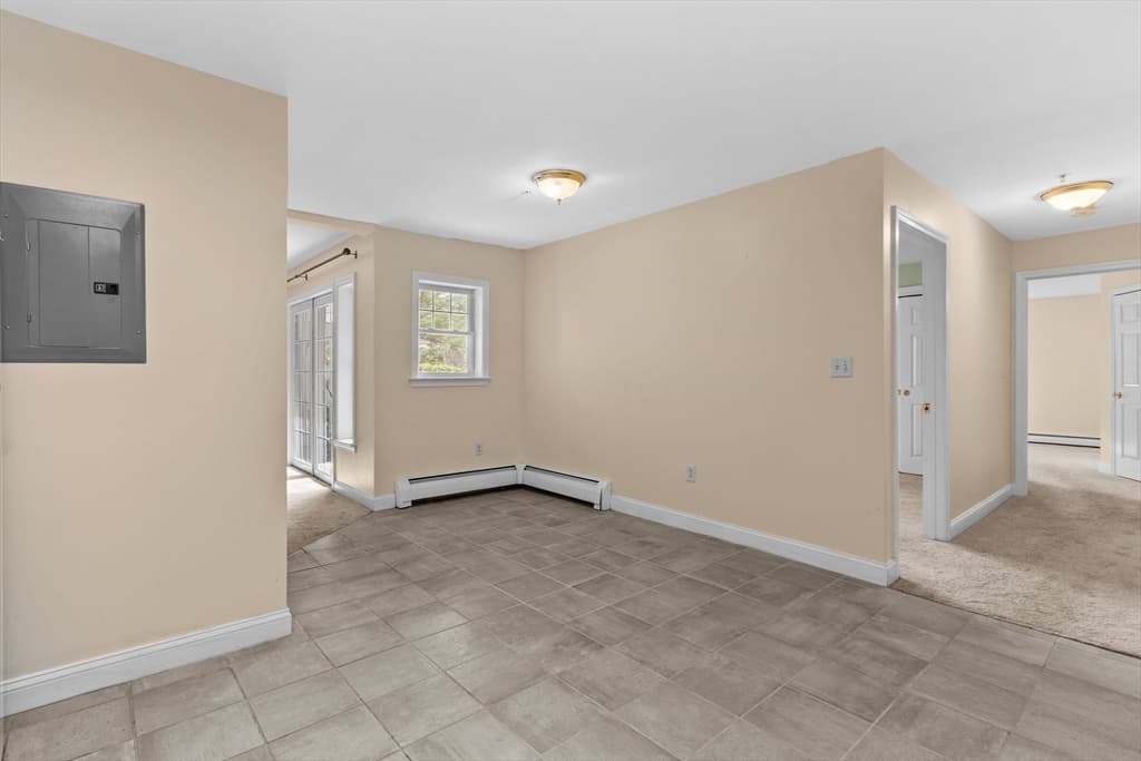 34 Meeting House Ln #109 photo 5