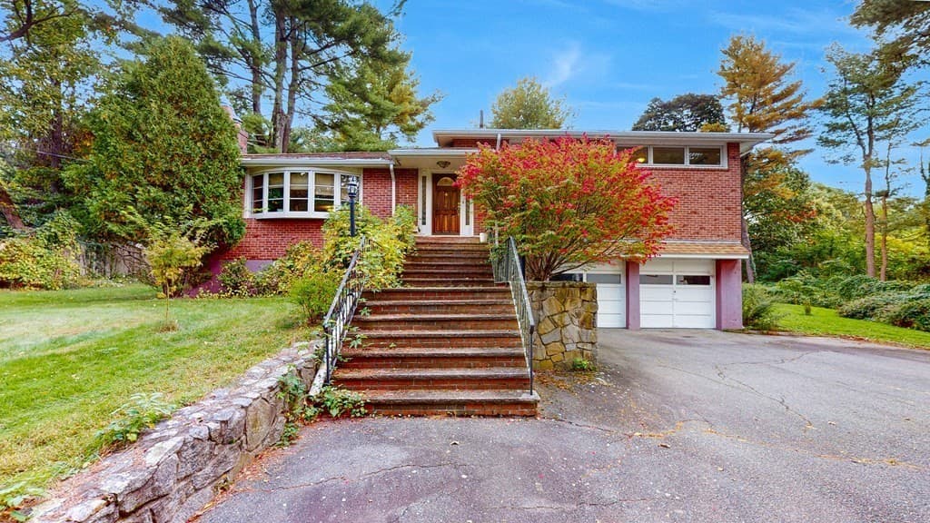 723 Blue Hill Ave