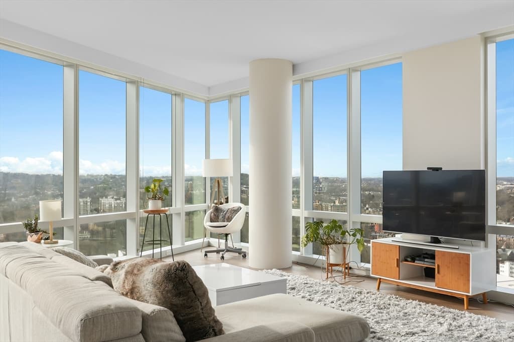 188 Brookline Ave #21A photo 3