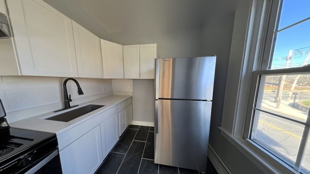 95 Nesmith St #3 photo 4