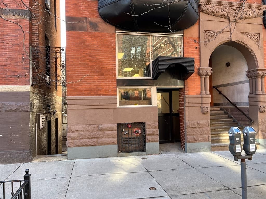 31 Massachusetts Avenue #1-4 photo 2
