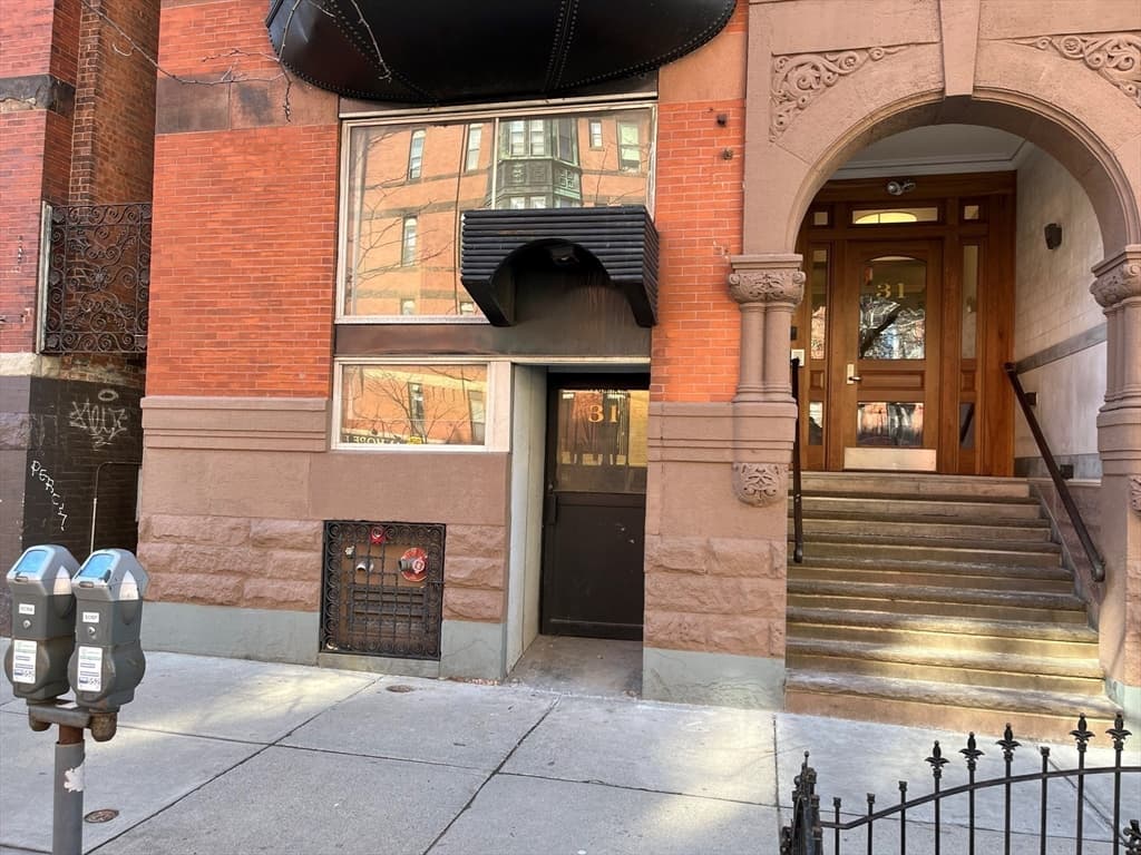 31 Massachusetts Avenue #1-4
