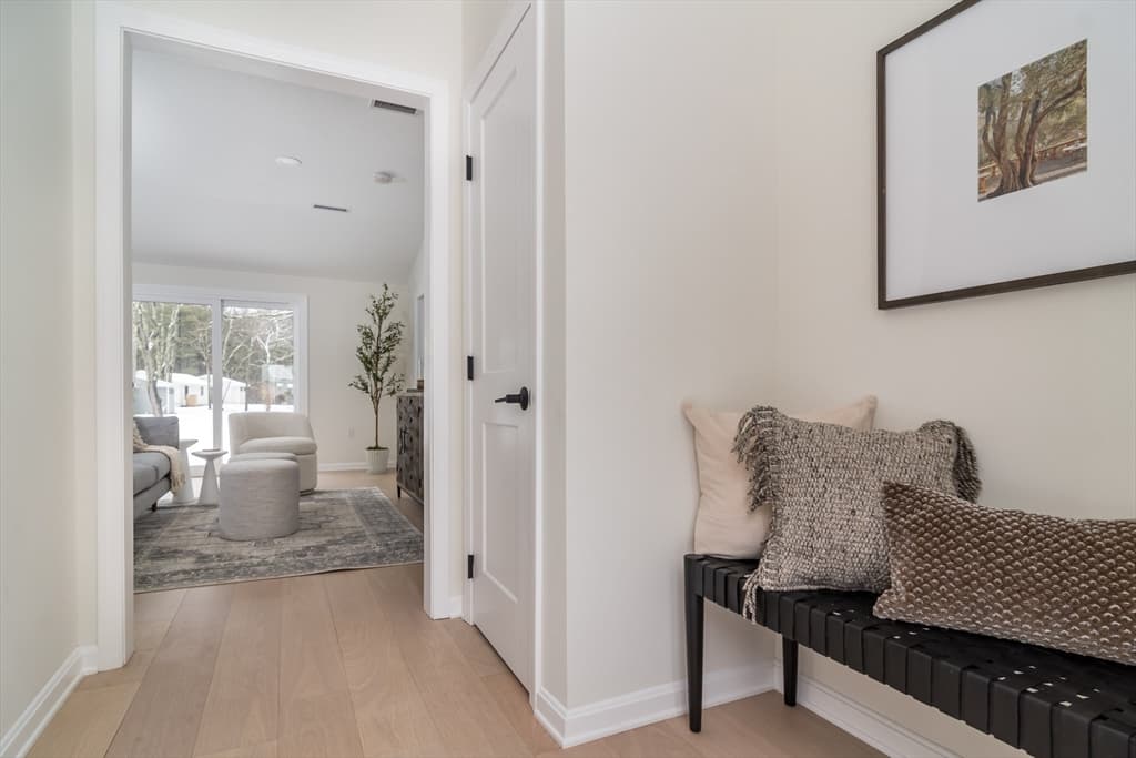 102 Oxbow photo 3