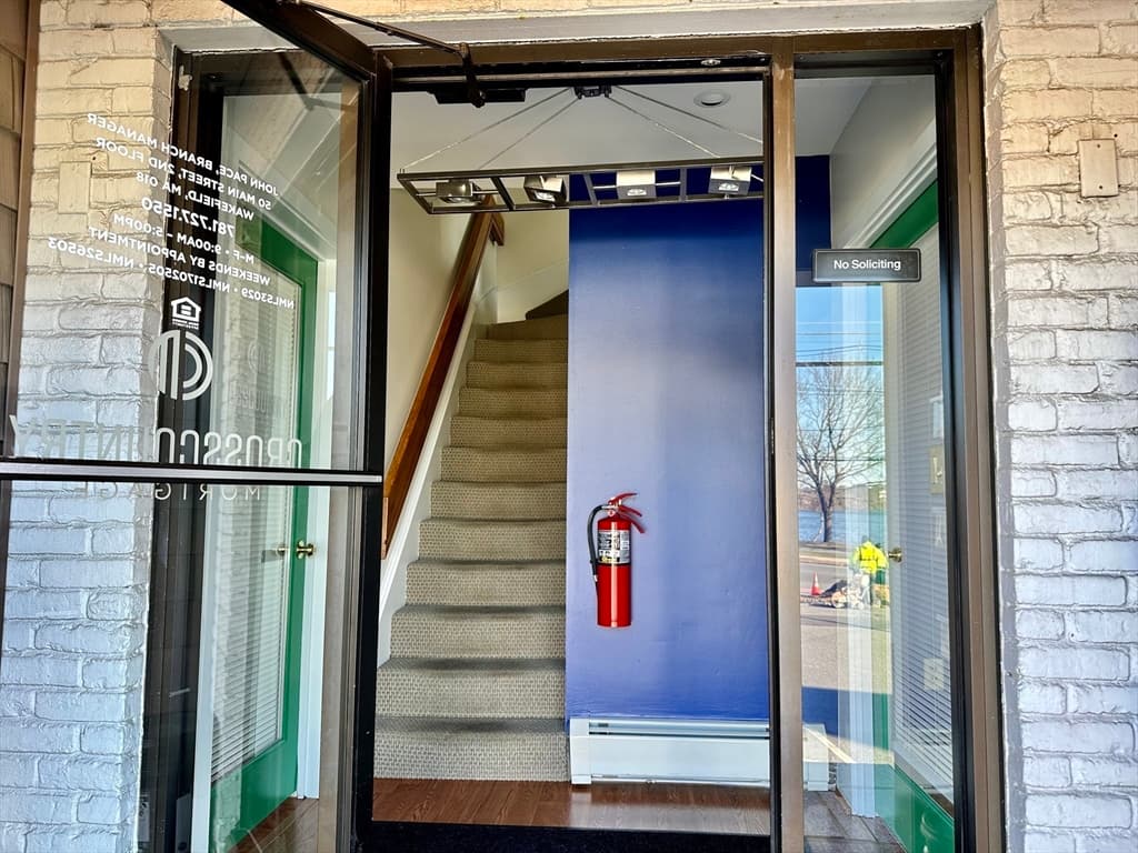 50 Main St #2 photo 3