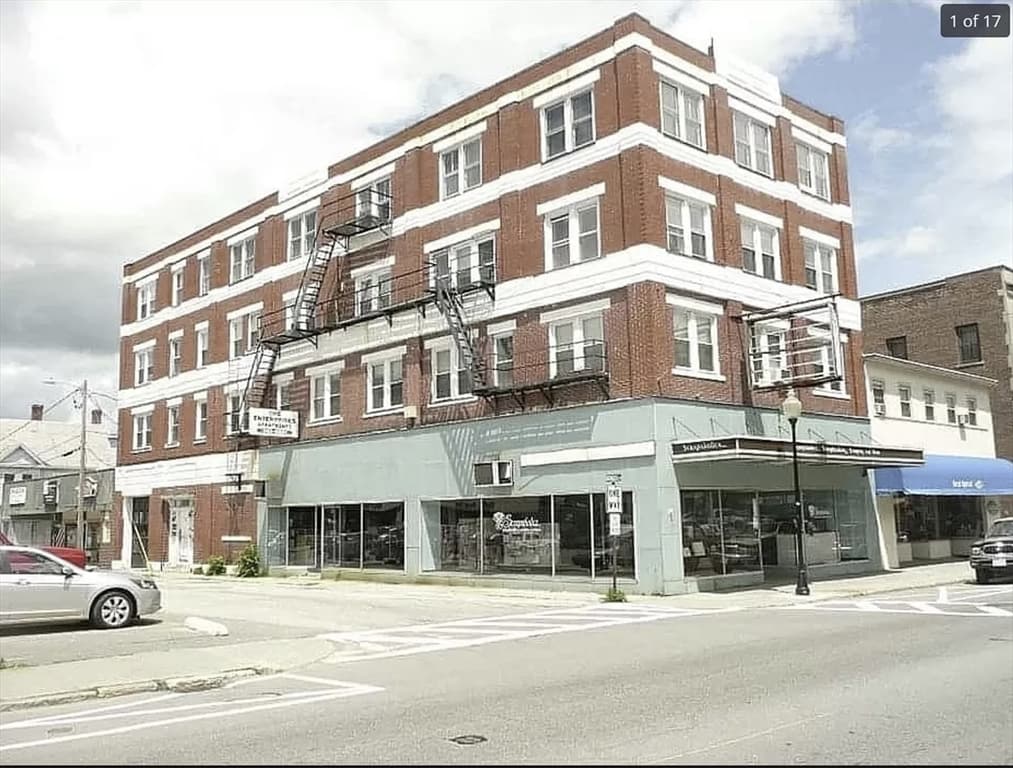 65 Pleasant St