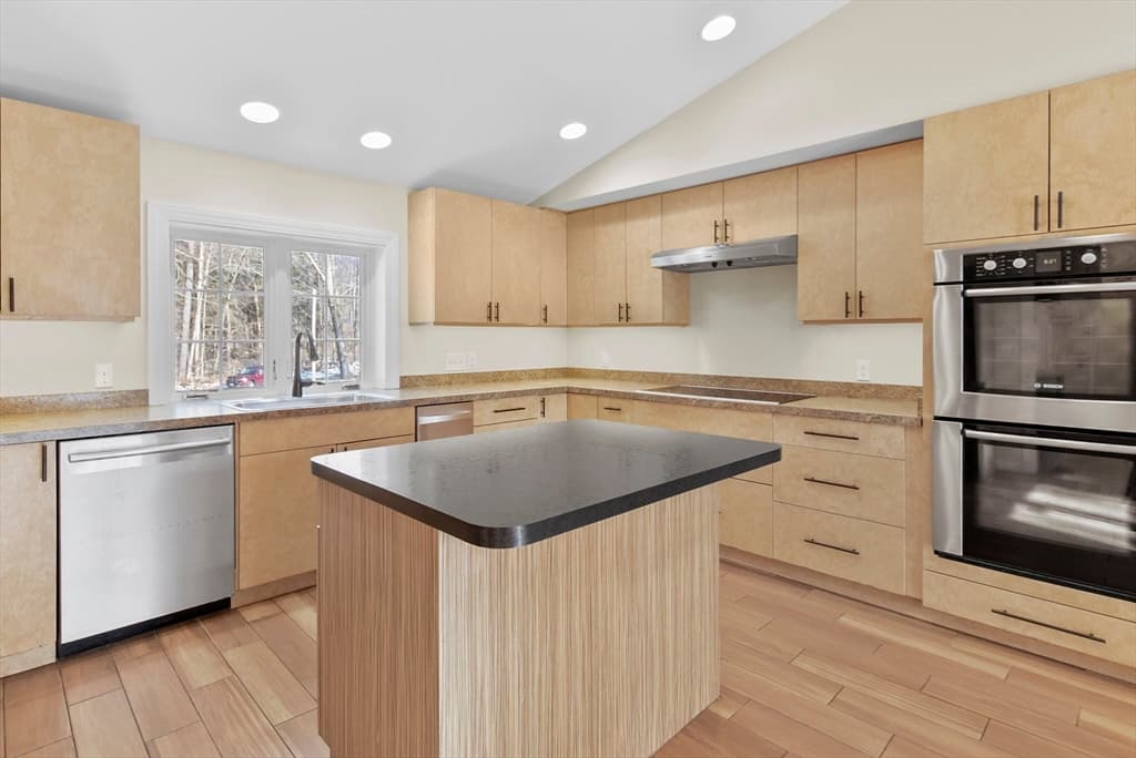 130 Flat Rock Road photo 5