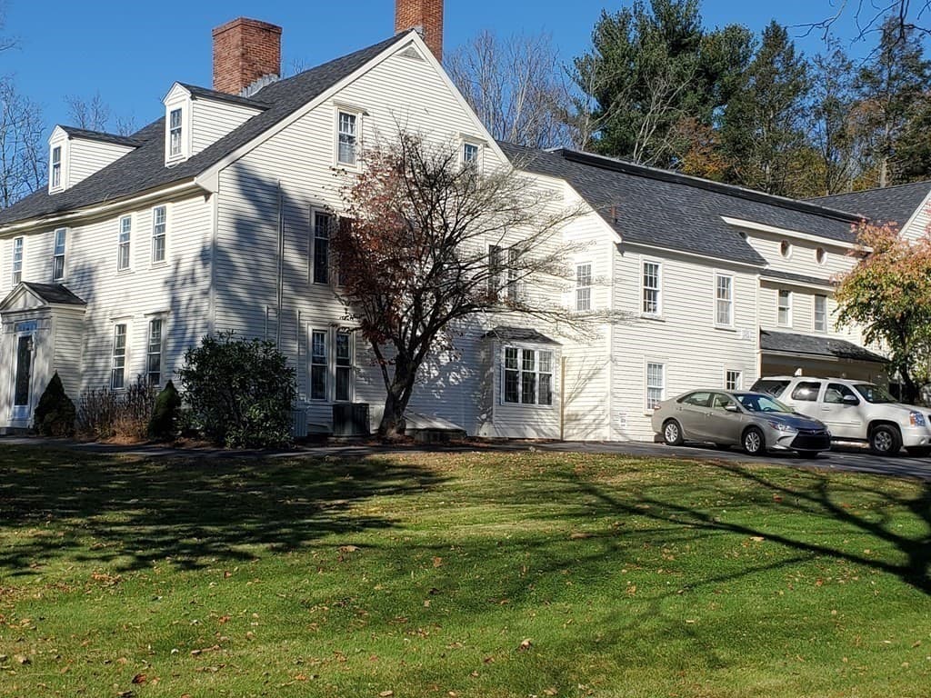 110 Great Rd #207