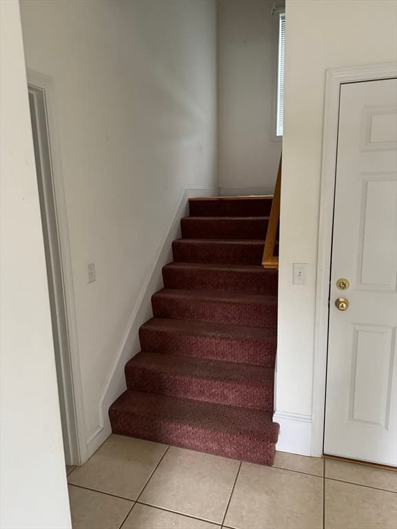 31 Blackthorn Drive photo 3