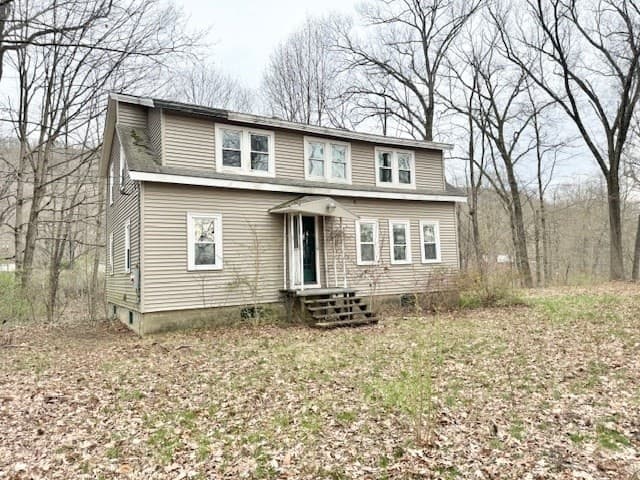 24 Pleasant Ave photo 4