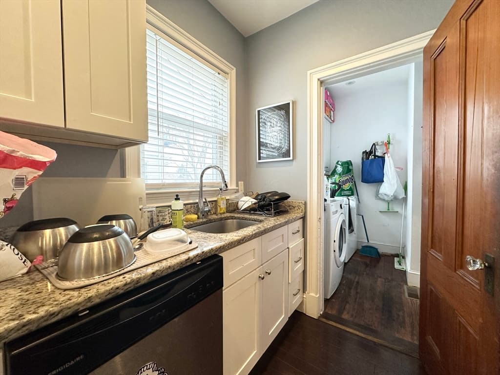68 Mapleton St #68 photo 2