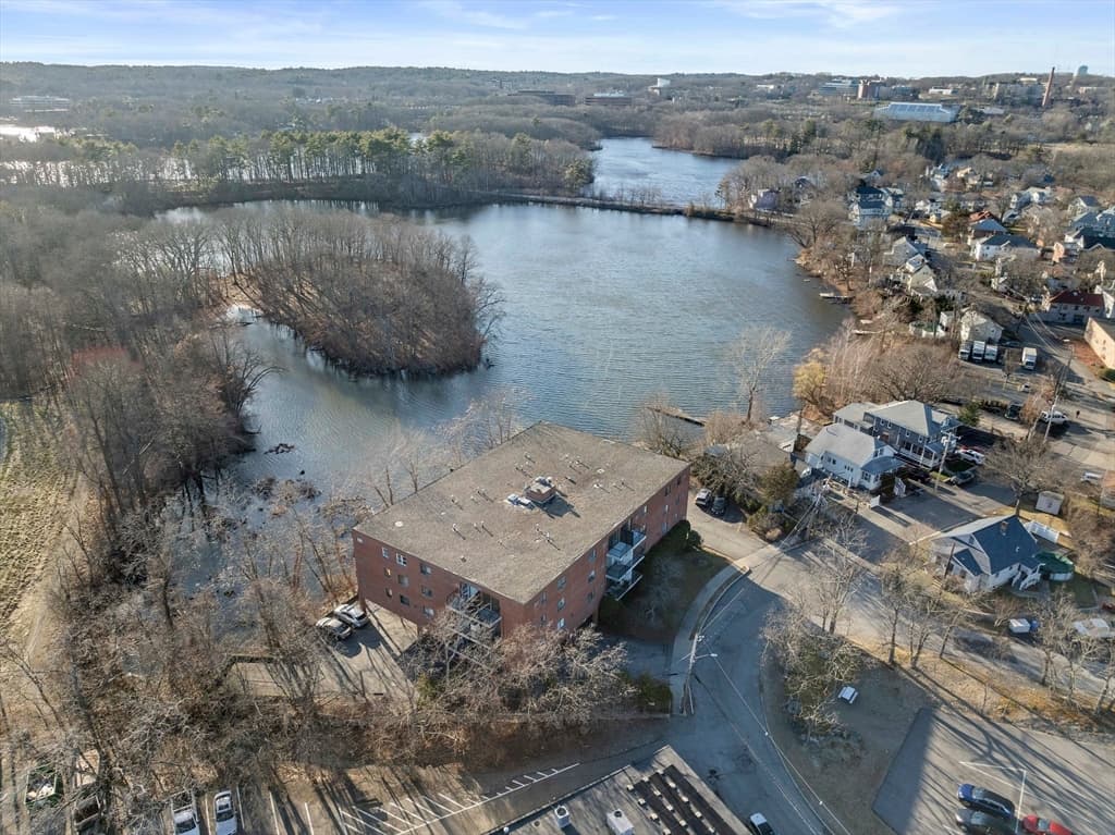 209 Riverview Ave #7 photo 2