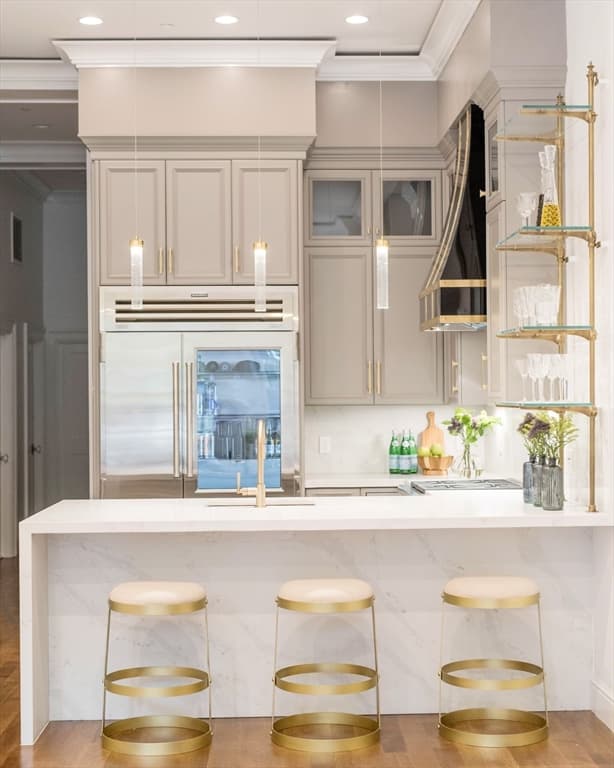 288 Commonwealth Ave #1
